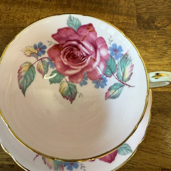 Paragon Pink Cabbage Rose‎ Teacup and Saucer A8004 Royal Warrant Bone China - Picture 4 of 6